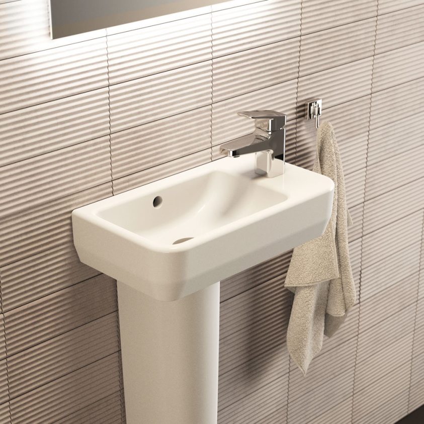 LIfestyle image of Ideal Standard i.life S 450mm Cloakroom Pedestal Basin